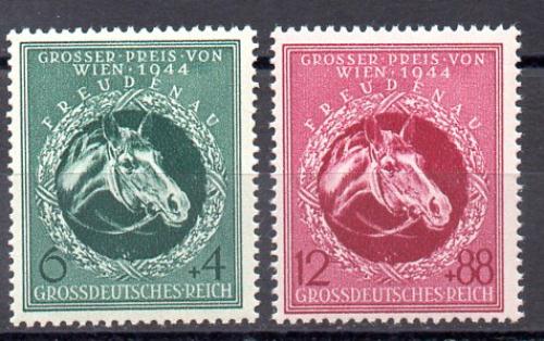 Alemania Imperio N&ordm; Yvert 822/823<br />
&nbsp;N&ordm; Michel 900/01 (**)